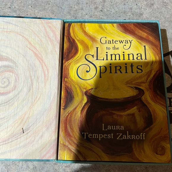 Liminal spirits oracle deck and guidebook - Picture 4 of 5
